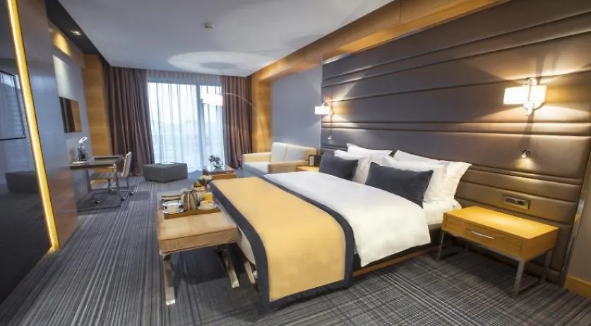 Movenpick Winter Park Baku Hotel