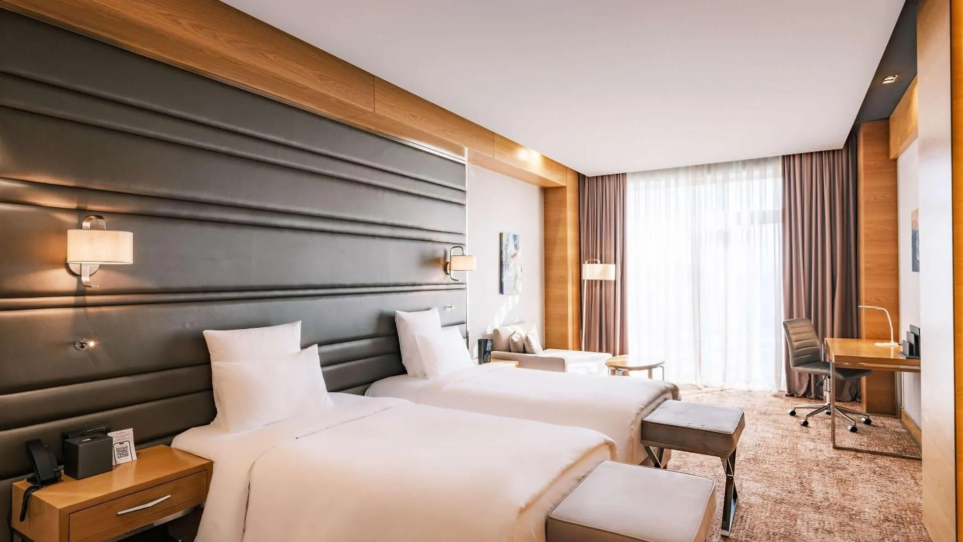 Movenpick Winter Park Baku Hotel 4*,