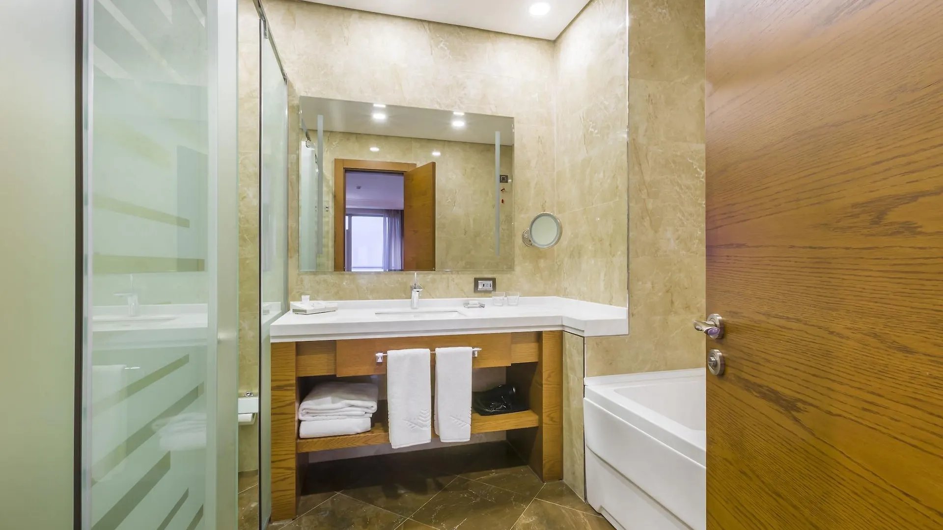 Hotel Movenpick Winter Park Baku